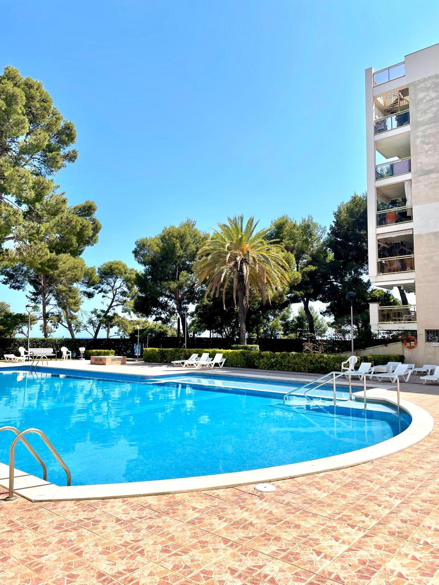 Salou Amb Piscinaアパートメント エクステリア 写真