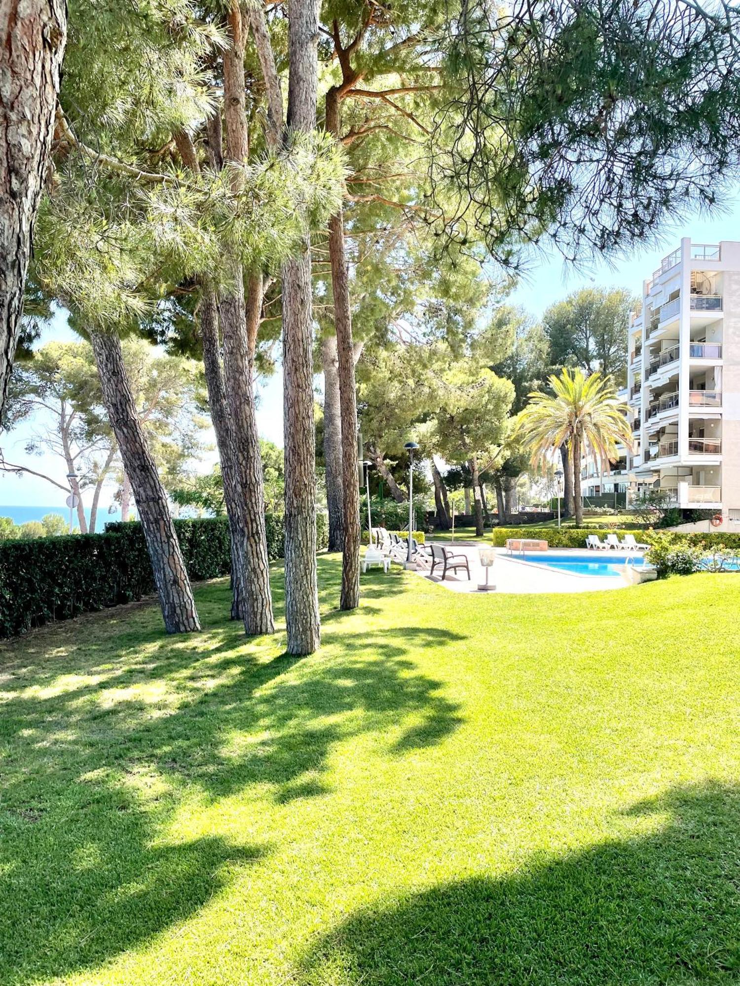 Salou Amb Piscinaアパートメント エクステリア 写真